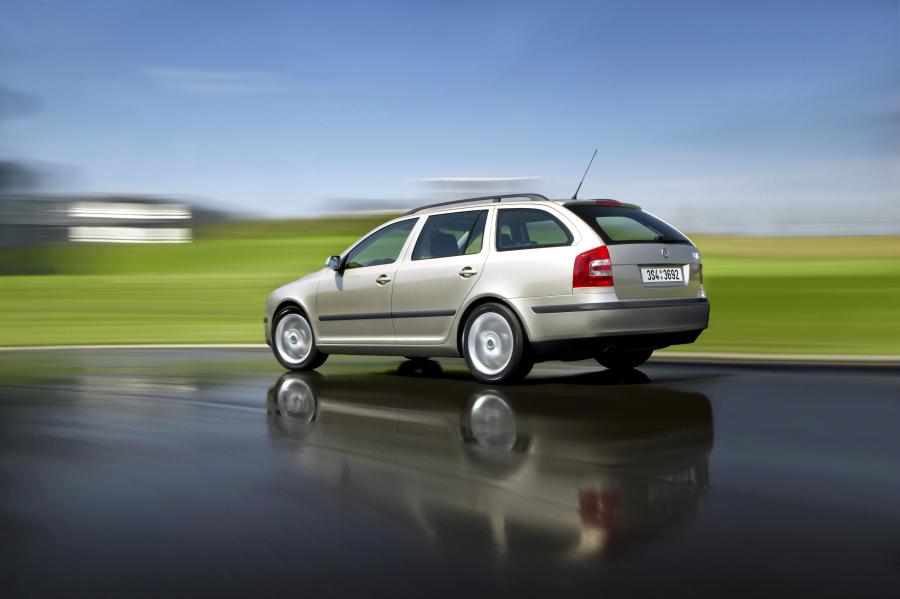  Skoda Octavia Combi (1Z) 2004 года  (фото 21 из 30)